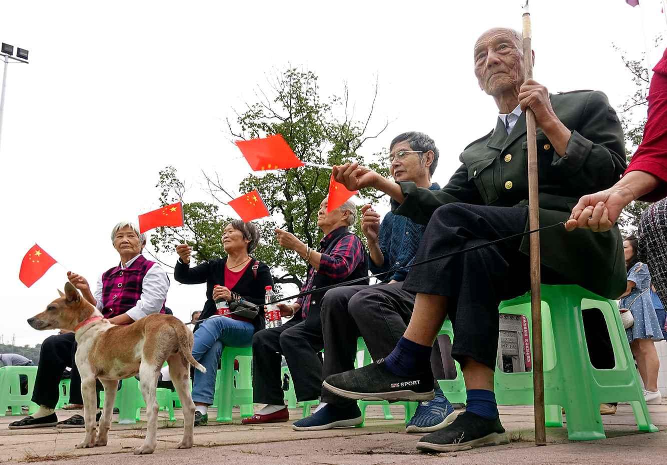 官方发布没有了《前任4》，翻开这几本书来拯救我们的情人劫吧！